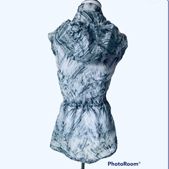 Athleta XS Gray Marble Hooded Active Vest | Lightweight Zip Sleeveless XS - Picture 4 of 11